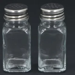 Alpina - Salt and pepper shakers in glass 2 pc.