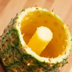 Ananasfräs - SHOP-STORY - Ergonomisk skalare - Beständig plast - Stålblad - 10,5x22x9 cm