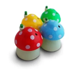 Automatisk tandpetar distributör i form av en röd svamp