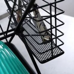 Avloppskärl för tallrikar, bestick, tallrikar, tvåplan, tvåplan, stående