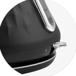 Berdsen BD-700 1,7L vattenkokare, svart