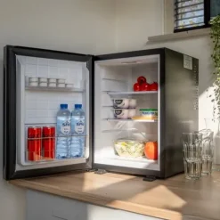 BREND BR-2227 Mini kylskåp fristående 40 liter – Minibar – Svart