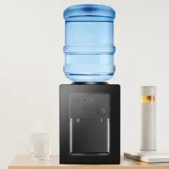 Elektrisk vattenautomat & vattenkylare - Bordsmodell - Varm & kall - 550 W snabb uppvärmning - 75 W kylning - För hem, kontor, husbil - Svart
