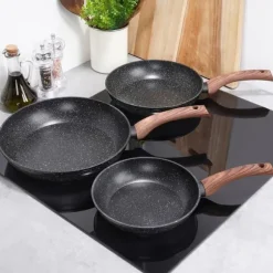 Granit stekpanna set 20 / 24 / 28 cm + Grillpanna 28x28 cm BLACK&WOOD 4 st.