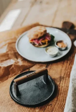 Hamburgerpress Hally Gjutjärn Dorre