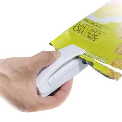 InnovaGoods 1 Bag Sealer with Fridge Magnet Magseal