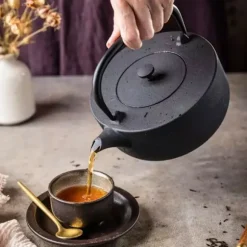 KINGHOFF Gjutjärnsteeper 1,1L med filter - Gjutjärn