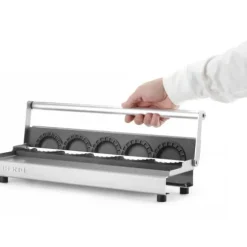 Manuell dumplingsmaskin för formning av 5 dumplings, 21 mm diameter. 80 mm