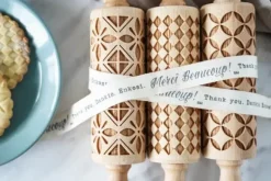 MoodForWood Träkavel 25 cm med handtag, set om 3, graverad, perfekt för bakning - geometriskt mönster