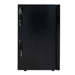 Oriva Vinkyl 78L | Plats för 28 flaskor | Flerfärgad LED med musiksynk | Digital kontroll | Termoelektrisk kylning 8–18 °C | Fjärrkontroll | Tyst, kom | CDON