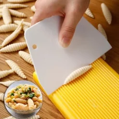 Plast Gnocchi Boards Verktyg för att göra makaroner Pasta och Gnocchi Maker Cutter Kavel manuellt köksredskap