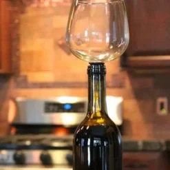 Propp i form av ett vinglas - H 13 cm Transparent