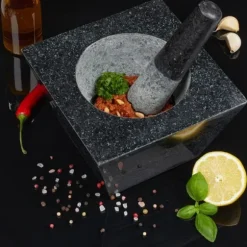 Relaxdays Mortel och Stöt, XXL, granit, kryddor och örter, 750 ml, 6,75 kg, stenmortel 12x19,5x19,5 cm, svart