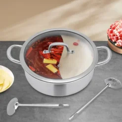 Shabu Shabu Hotpot - Gryta 28 cm - 304 Rostfritt Stål - Dubbelsidig Avdelare - Glaslock - Induktion & Gas - Vit - Med 2 Slevar