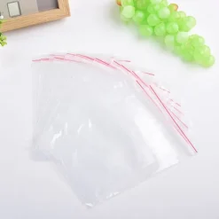 Självförslutande påsar - 11 silke (vit kant) - 8x12 cm (100 stycken)