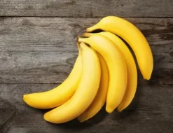 SKÄRBRÄDA I GLAS 52x40 BANAN