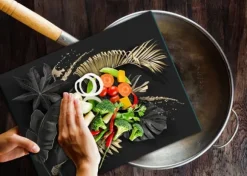 SKÄRBRÄDA I GLAS 52x40 BLOMMOR