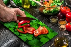 SKÄRBRÄDA I GLAS 52x30 GRÖN