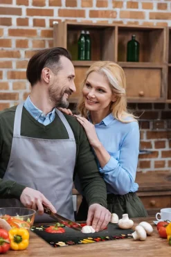 SKÄRBRÄDA I GLAS 52x30 KRYDDOR