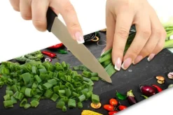 SKÄRBRÄDA I GLAS 52x30 KRYDDOR