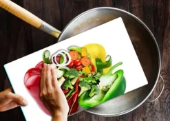 SKÄRBRÄDA I GLAS 52x30 PAPRIKA