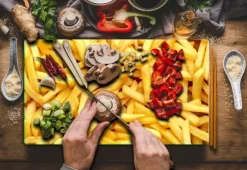 SKÄRBRÄDA I GLAS 52x30 POMMES FRITES