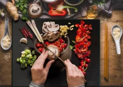 SKÄRBRÄDA I GLASPLATTA 52x40 FRUKT