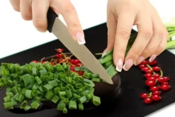 SKÄRBRÄDA I GLASPLATTA 52x40 FRUKT