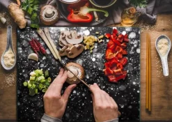 SKÄRBRÄDA I GLASPLATTA 52x40 SVART