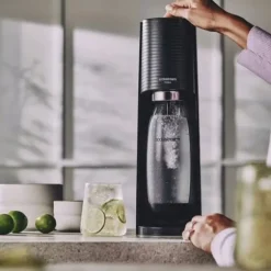 Sodamaskin - SODASTREAM - Terra - Svart - 2 flaskor - 60 L