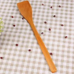 Träspatelvändare i trä, stekt spatel, köksredskap, spade (ljus träfärg)