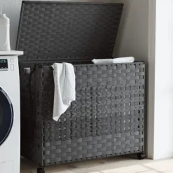 Tvättkorg med hjul grå 66x35x60 cm rotting