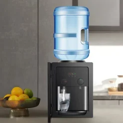 Vattendispenser - Bänkmodell - Varmt/Kallt Vatten - Spänning 220V 50Hz - 550W Värme, 75W Kyla - Flöde 4 L/h ≥90°C, 1 L/h ≤15°C - Svart