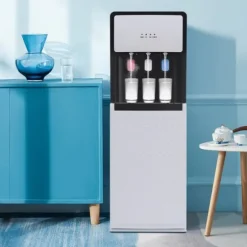 Vattenkylare och Dispenser - Golvstående - Bottenmatad - Varm & Kall - Spänning 220V - EU-kontakt - Uppvärmning 500W, Kylning 75W - Vit