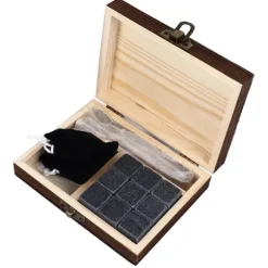 Whiskystenar Kubformade granitkylning Whiskystenar Set Återvinningsbara Snabbtorkande Whiskystenar med talllåda