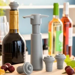 Winuum InnovaGoods vakuumpump och vinkorkar (4 korkar)